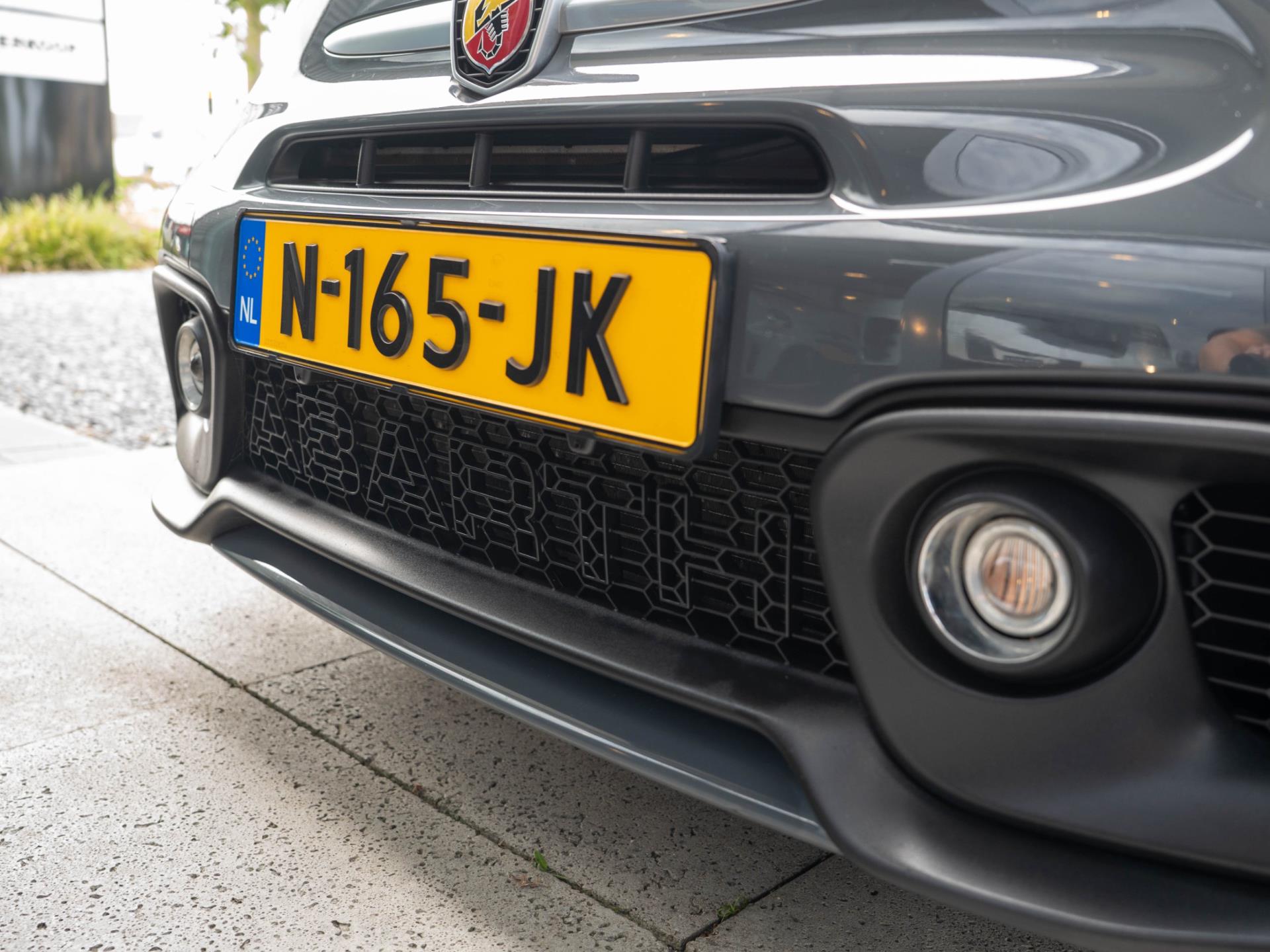 46626904-14.jpg